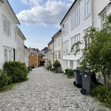 100m From Bryggen - Quiet In Cobblestone Lane * Берген